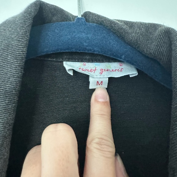 Rhinestone Fringe Crop Denim Jacket - Picture 5 of 7